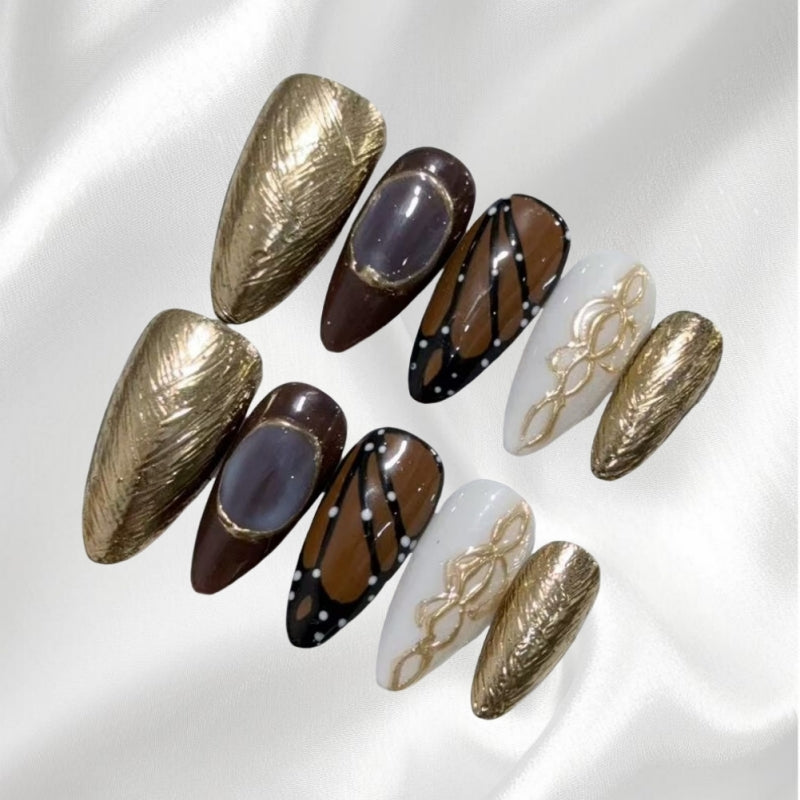 Mixed-color Gold Design Almond Shaped Press-on Nails