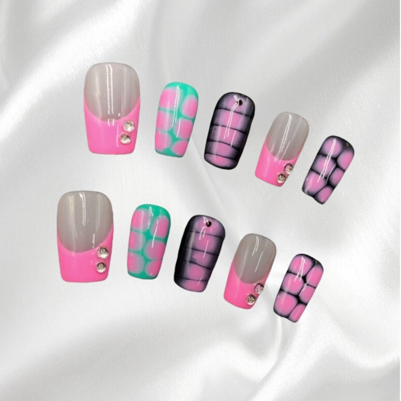 Trendy Mixed-Design Press-on Nails with Rhinestones Colorful Geometric Nail Art
