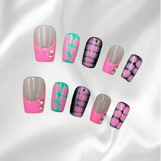 Trendy Mixed-Design Press-on Nails with Rhinestones Colorful Geometric Nail Art