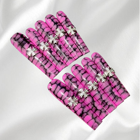 Edgy Pink Dragon Scale Pres -On Nails with Cross  Bold Nail Art for Fashion-Forward Style